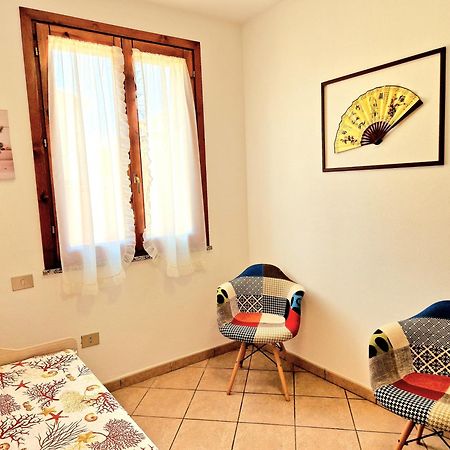 Dimora Rena Dorada - Apartment in Pula, Sardinia, Italy Esterno foto